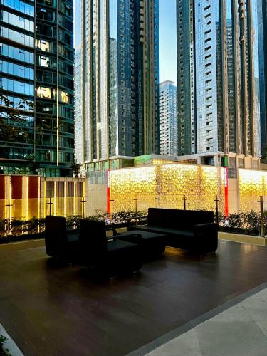 Affordable One Bedroom at One Uptown, BGC Manila