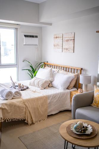 Cebu IT Park Pool Wifi 24h Checkin