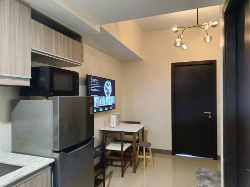 Modern & New, Work Desk, Fast Internet, Balcony