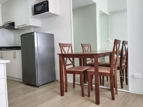 Vista GL Taft Studio Unit