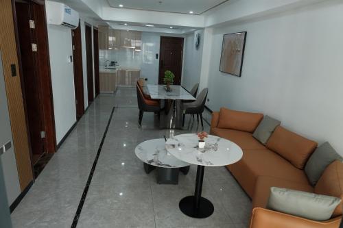 Golden Seagulls Hotel