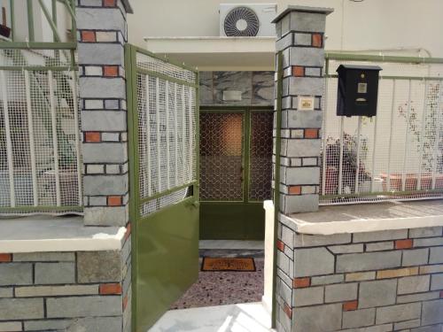 Giannis and Aristi's House