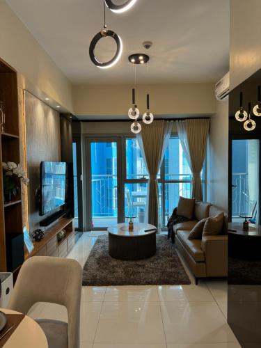 Stylish 1BR Near Airport Facing the Bay - 9d