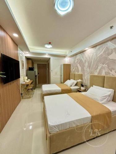 Design And Den - LK Urban Suites