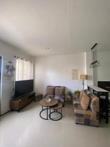 The Overnight Transient House