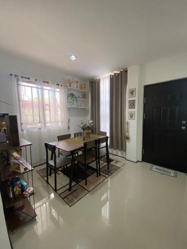 The Overnight Transient House