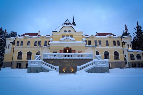 Rubezahl Castle Hotel
