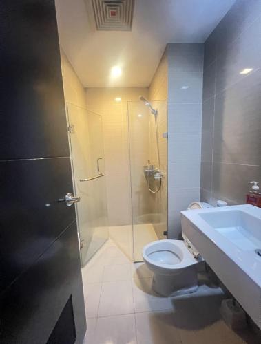 Cozy Condo at Eighty One Newport Blvd across NAIA Terminal 3