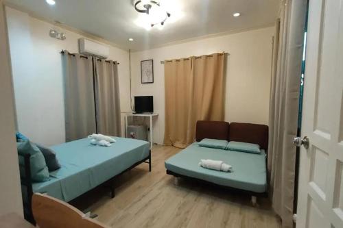 Intoy's Place
