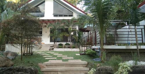 DonnRaqui's Hidden Zen