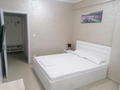 Wave 1 Promenada Apartments