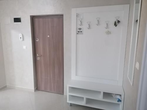 Wave 1 Promenada Apartments