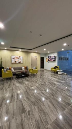 Prestige Suite at Tulip Gardens Southwoods