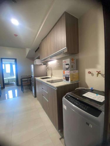 Park McKinley West unit 9Y Tower B