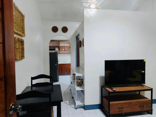 HOST HOMES VILLA DOLINA Guest House