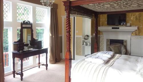 Langtry Manor Hotel