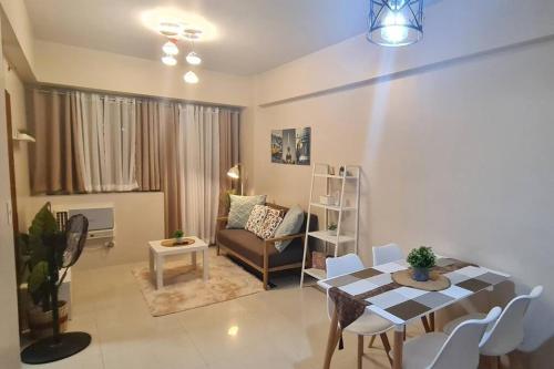 1BR with Balcony Condo accross NAIA T3