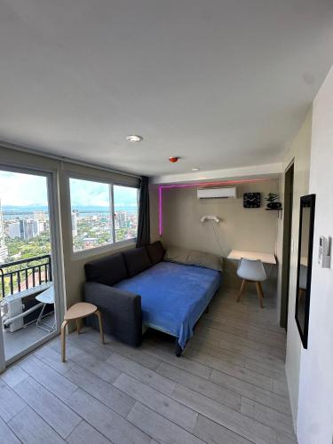 Modern & Comfy Studio - Steps from Ayala Mall, Cebu City