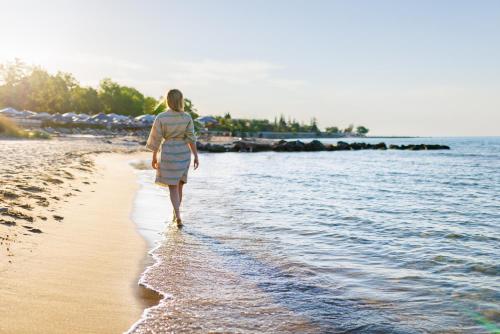 Secrets Sunny Beach Resort & Spa
