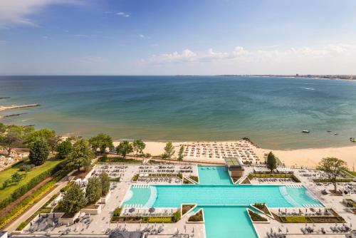Secrets Sunny Beach Resort & Spa