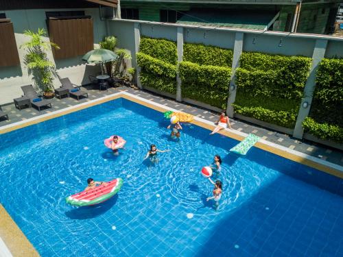 Tropicana Suites Residence Hotel