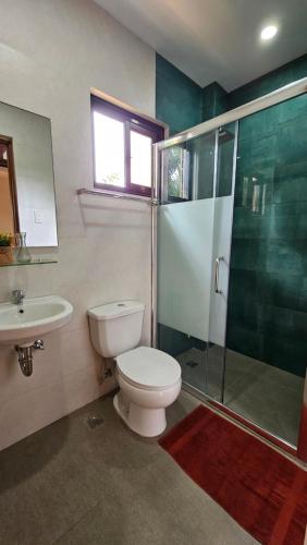 Villa Naranja Pagudpud - Biondo