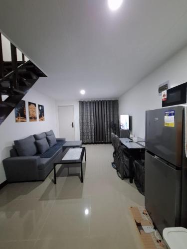 Xevera Mabalacat Heart Staycation