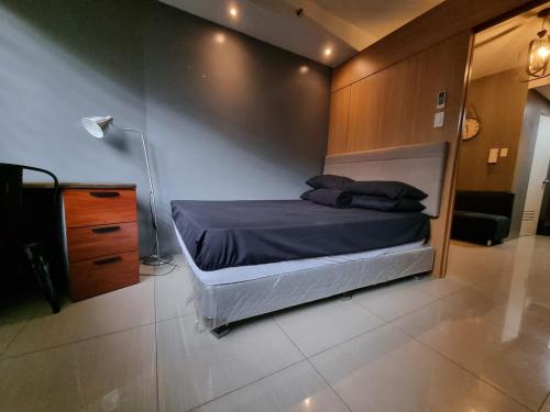 Shell Residences - 1 br no balcony