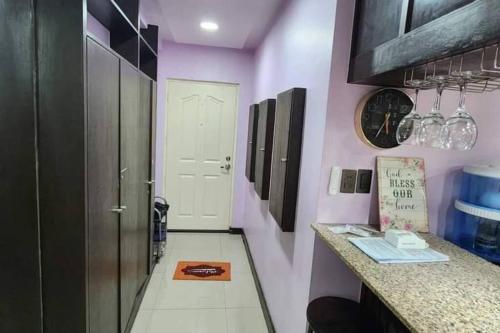 Near Manila Airport COZY 02 Bedroom Condo With Pool - 4R