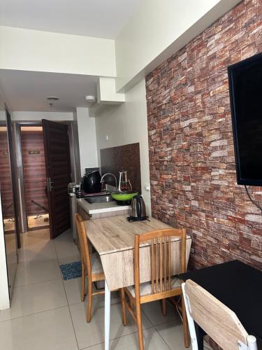 Jojie's Crib Horizons101 Studio II