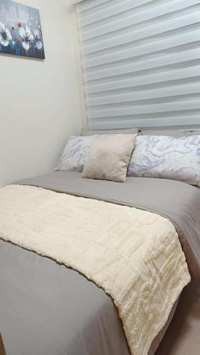 Cozy Staycation at Destiny's Crib Fame, Edsa Mandaluyong