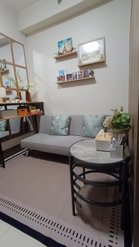 Cozy Staycation at Destiny's Crib Fame, Edsa Mandaluyong