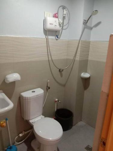 Budget Studio Unit #2 in Camia Street, Quezon Hill