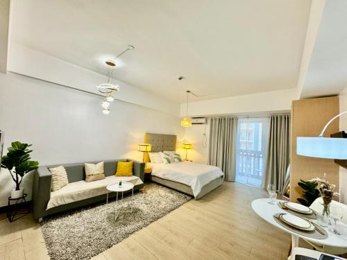 Cozy home Near NAIA & BGC