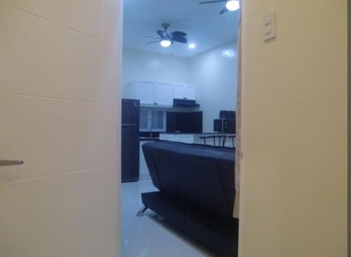 Entire Home Fully Furnished Netflix AC Auto washer and Dryer