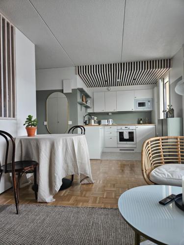 Kodikas juuri remontoitu yksiö keskustassa