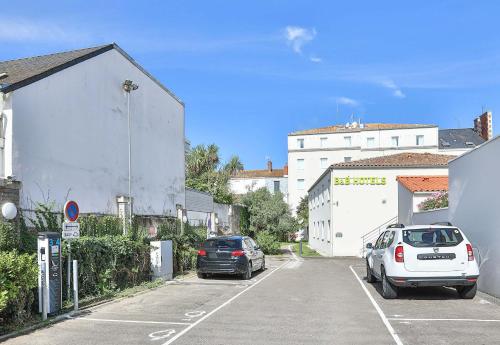 B&B HOTEL Les Sables-d'Olonne Centre Gare