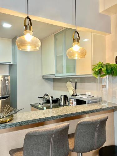 Deluxe Studio with Balcony at Greenbelt Makati Manila