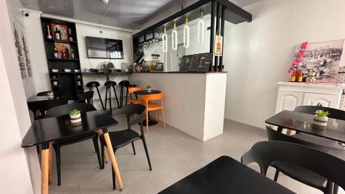 Vicente Aguirre Rooms