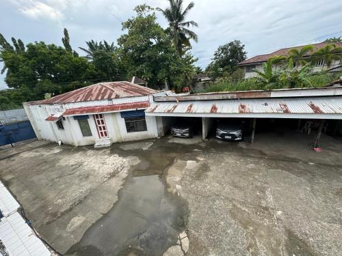 Deyo Guest House Room Pink