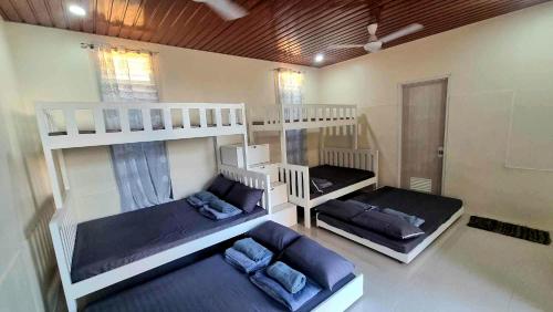 Jorge's Barkadahan Room