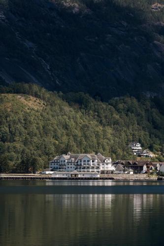 Vøringfoss Hotel
