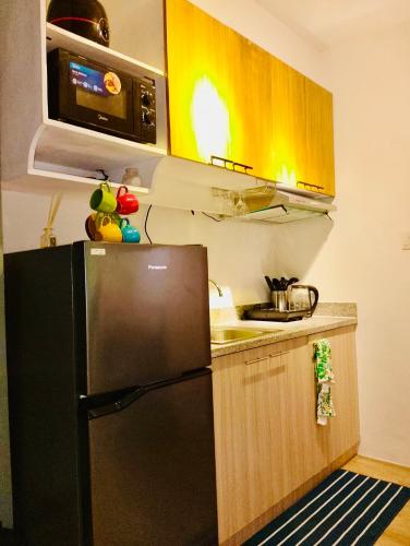 Sarinas Place Mesavirre Garden Residences