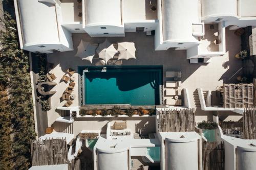 Aval All Suite Hotel