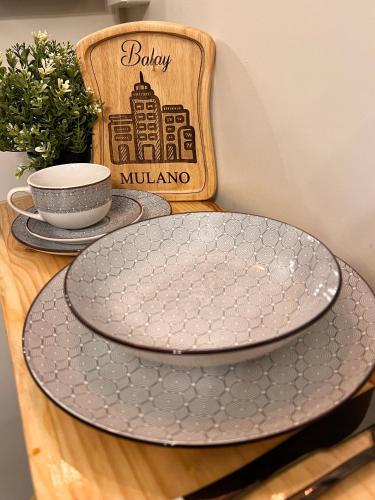 BALAY MULANO at FAME RESIDENCES MANDALUYONG CITY l with balcony pool view l 200mbps wifi