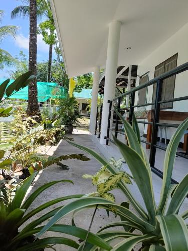 S&Rs Cottages And Rentals