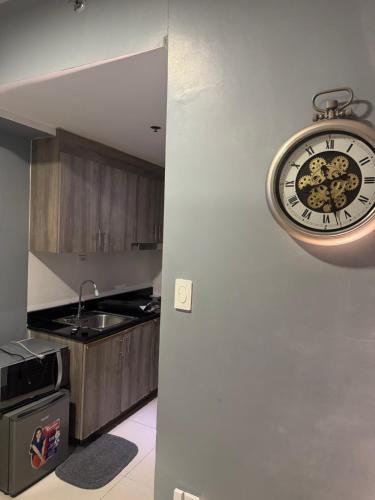 Fame Residences Mandaluyong 1 BR with two Big TV with Balcony