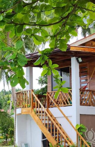 Chue&larry's Beachside Homestay