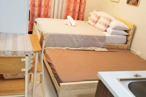 Condo with swimming pool