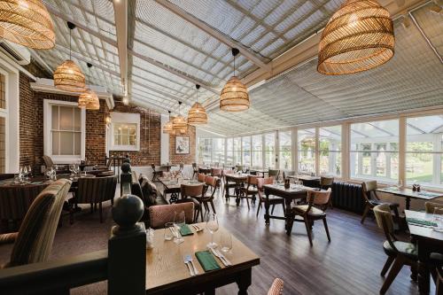 The Winchester Royal Hotel